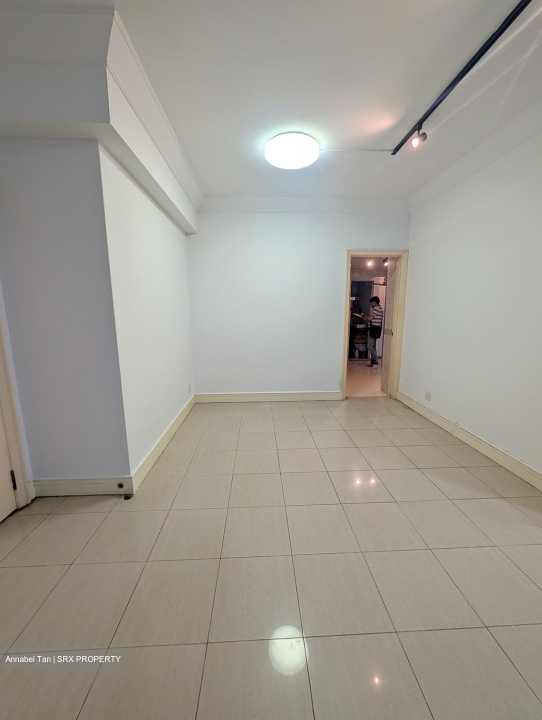 Parkview Apartments (D23), Apartment #618228481